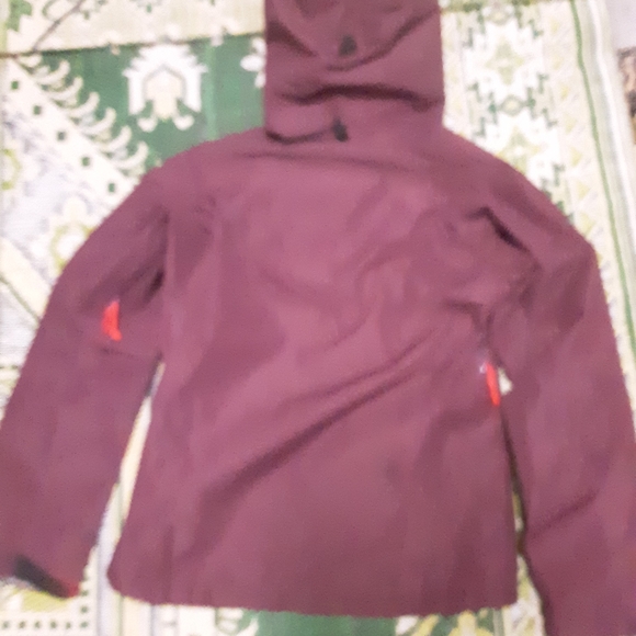 Arc'teryx Alpha SV Jacket - Picture 4 of 5